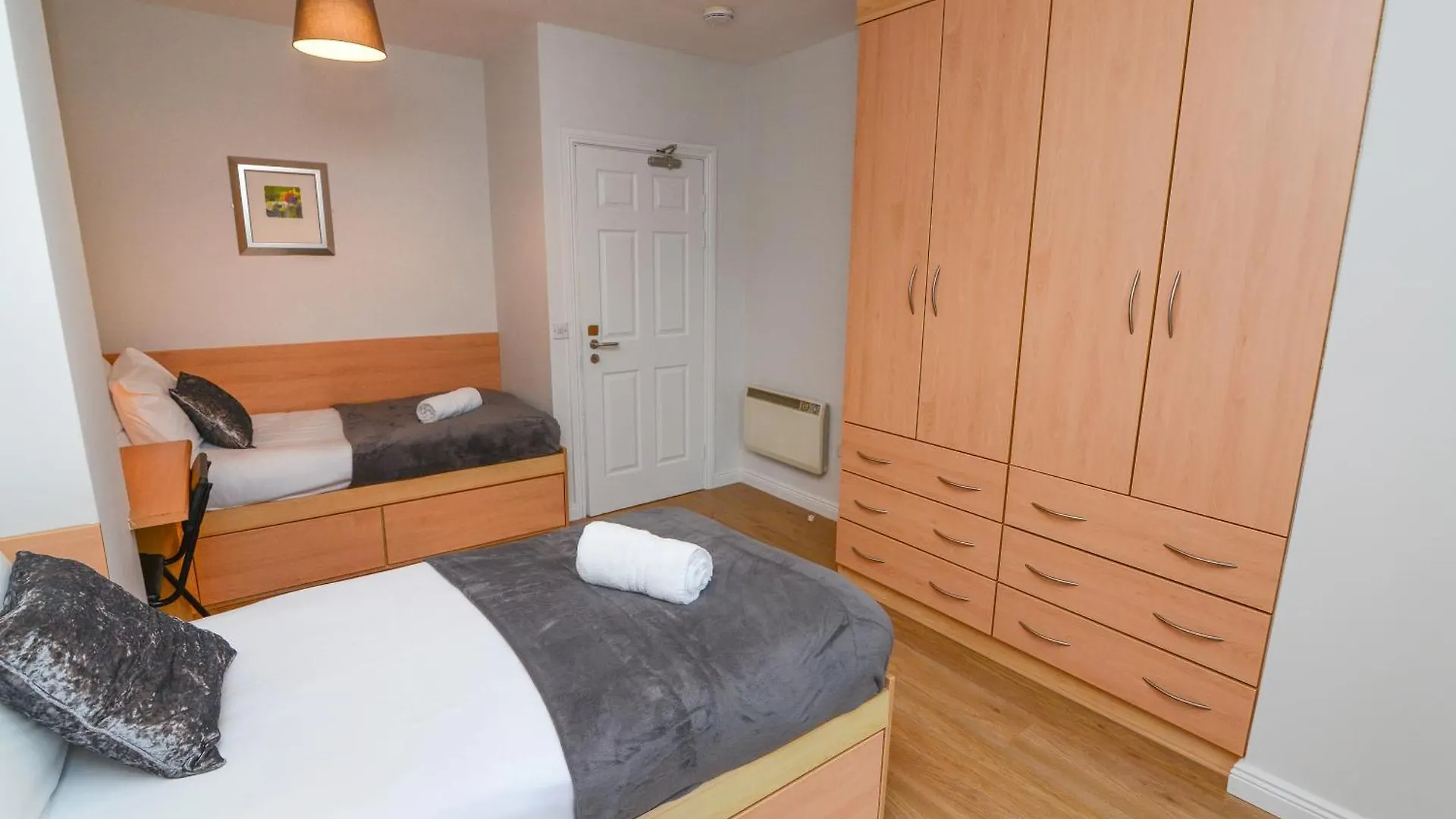 Gort Na Coiribe Holiday Village 골웨이 아파트